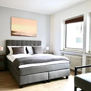Arthouse Im Pantaleonsviertel Köln